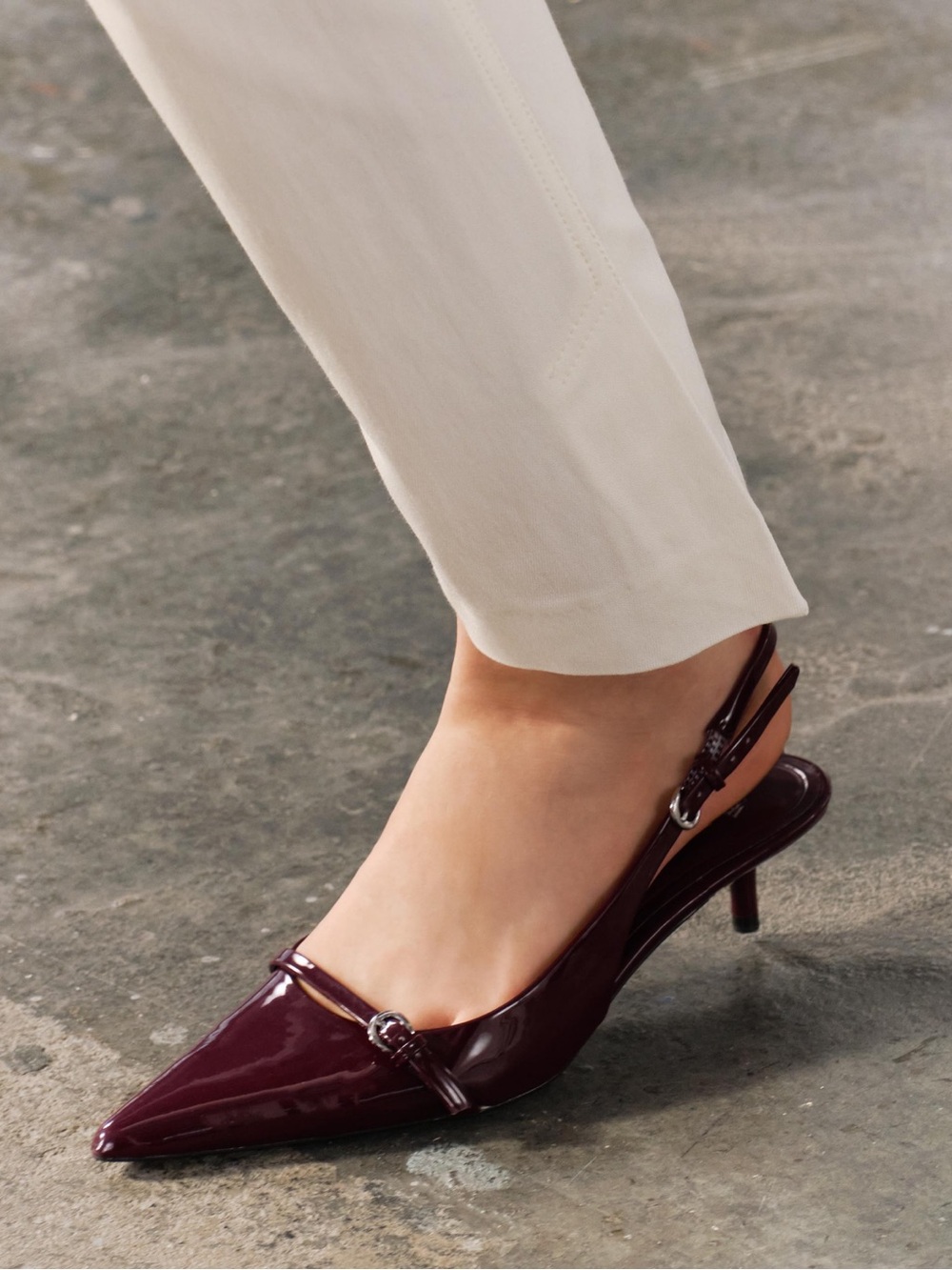 Zara Burgundy Patent Pointed-Toe Slingback Kitten Heels - Picture 6 of 15